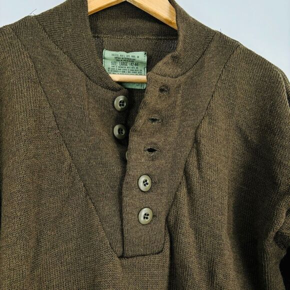True Vintage 1980’s U.S. Military Sweater Olive Drab Wool Mens Size Large - Picture 5 of 5